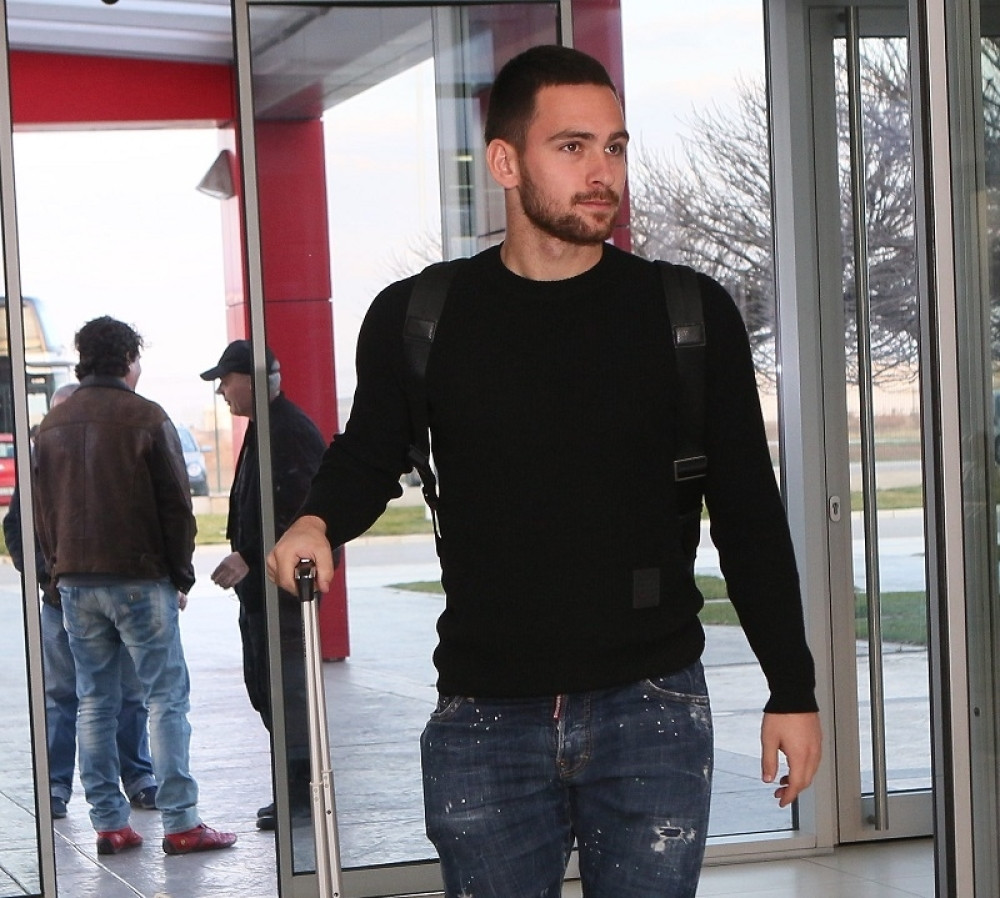 Andrija Živković potpisao!