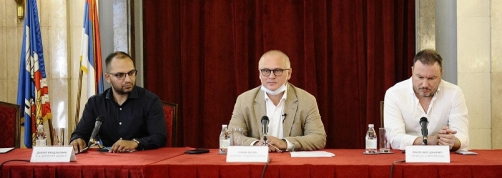 Goran Vesić u ime Grada Beograda čestitao 102. rođendan glumici Branki Veselinović (FOTO)