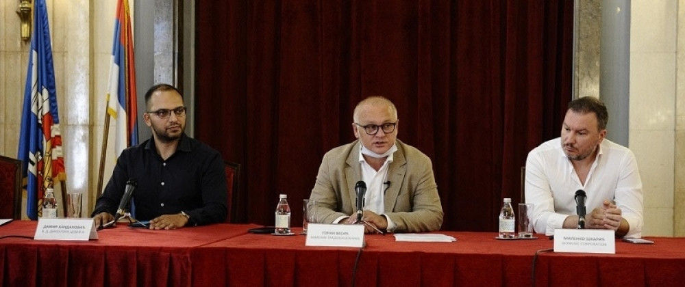 Vesić: Beograd sutra okićen sa 4.000 srpskih zastava