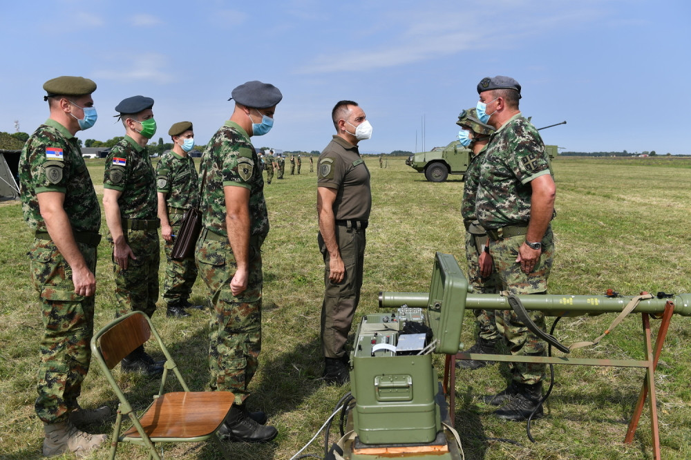 Srbija prekida sve vojne vežbe