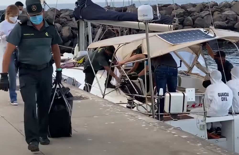 Tona droge, vredna 40 miliona evra, zaplenjena na jedrilici (VIDEO)