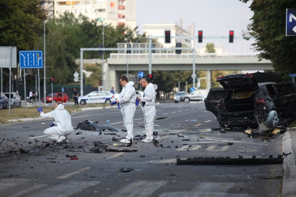 Strahinja je bio svestan, pričao sa lekarima! Majku policajci jedva zadržali, pokušala da priđe sinu