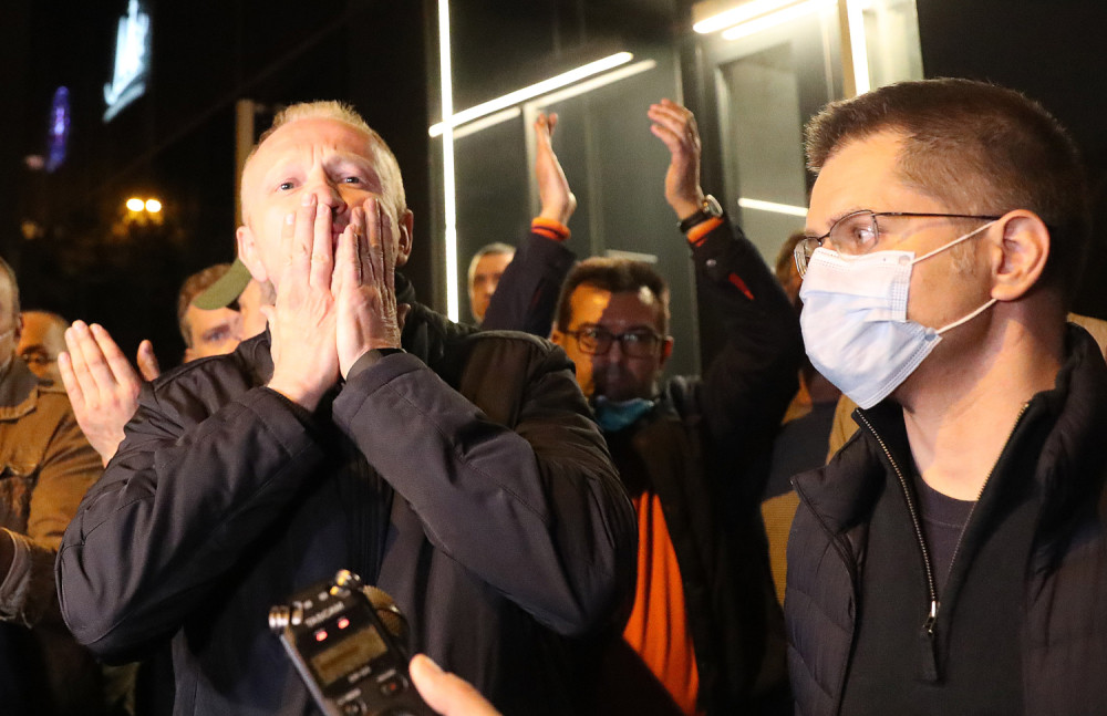 Đilas i Jeremić definitivno jedan drugom okrenuli leđa!.