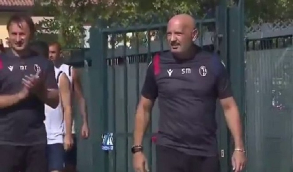 Navijači sačekali Mihajlovića! (VIDEO)