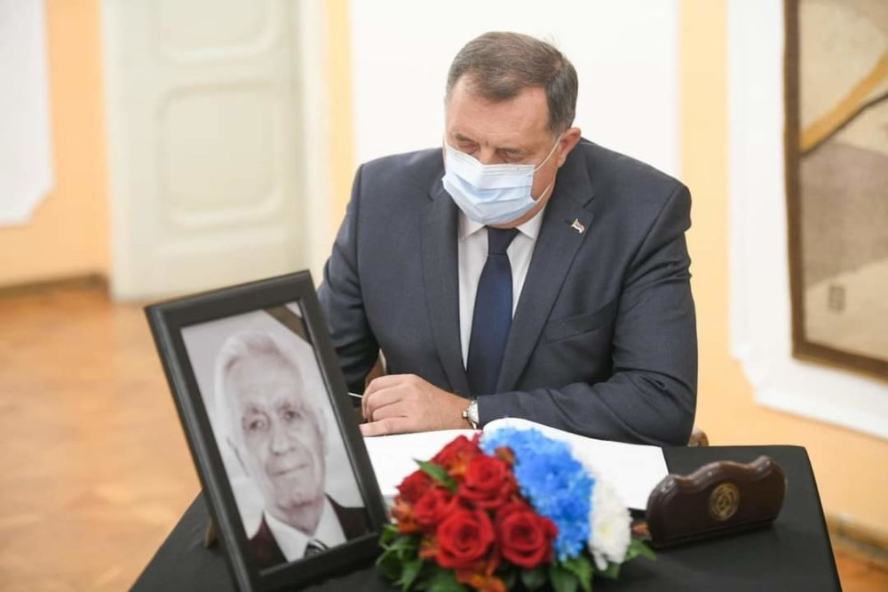 Dodik stigao među prvima! Održana komemoracija povodom smrti Momčila Krajišnika