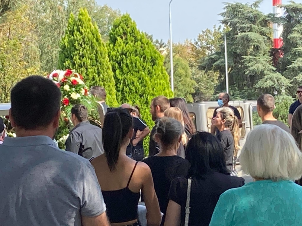 Kolumbijka Sonja u suzama, porodica ne može da sakrije bol, a jedan detalj u pogrebnoj povorci privukao pažnju prisutnih (FOTO)