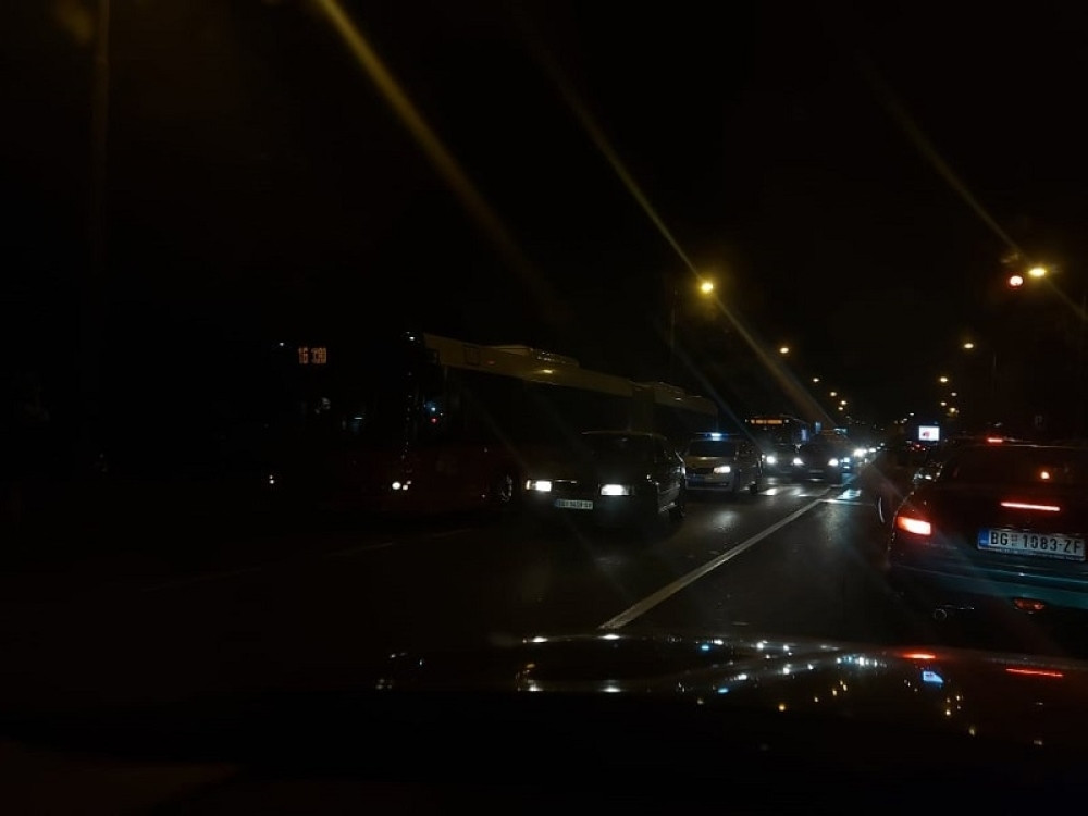 Večeras je saobraćaj umerenog intenziteta