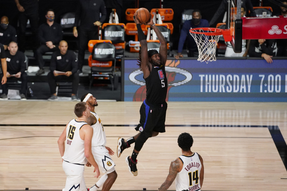 Da li neko zna, jesu li se spakovali pre utakmice? (FOTO)