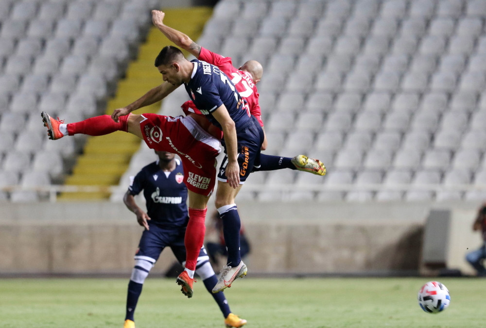 Falćineli i Degenek koštali Zvezdu miliona