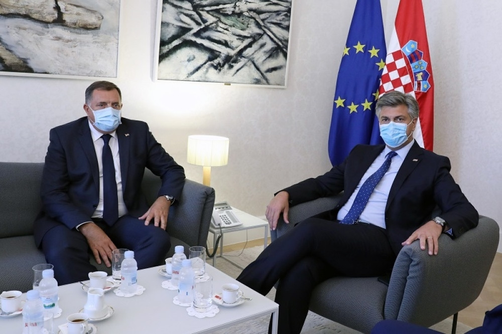 "Srbi i Hrvati moraju da sarađuju, Vučić može pomoći"