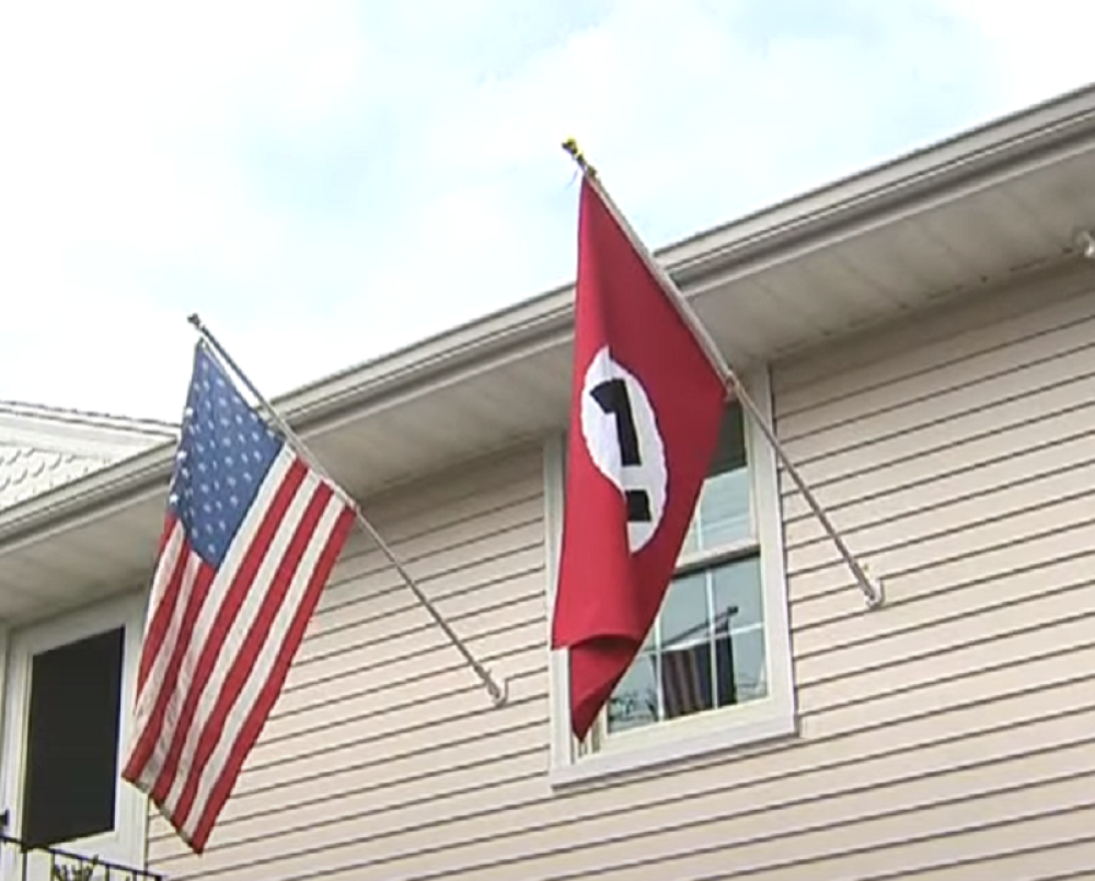 U policijskoj stanici pronađena opasna grupa, odale ih poruke na društvenoj mreži