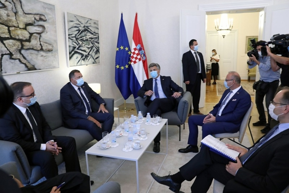 Šta je bila glavna tema razgovora Dodika i Plenkovića?