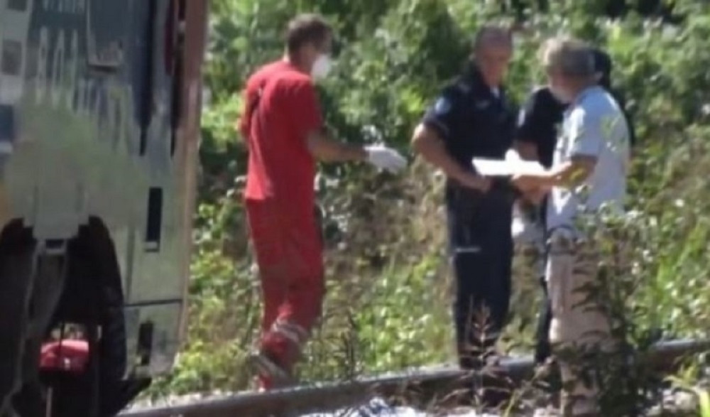 Voz udario devojku na pruzi Kraljevo-Kragujevac!