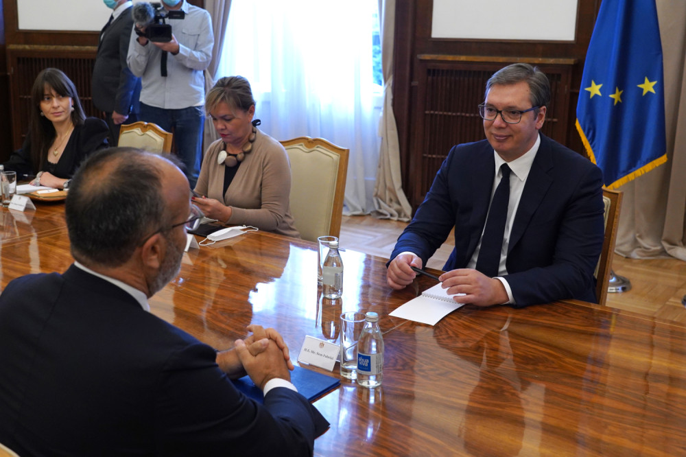 Aleksandar Vučić sastao se sa šefom Delegacije EU u Srbiji Semom Fabricijem