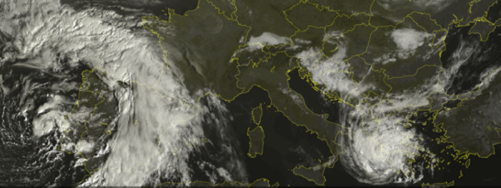Upaljen meteo alarm iznad cele Evrope! Zabeležena dosad neviđena situacija, evo da li je Srbija zaštićena od udara
