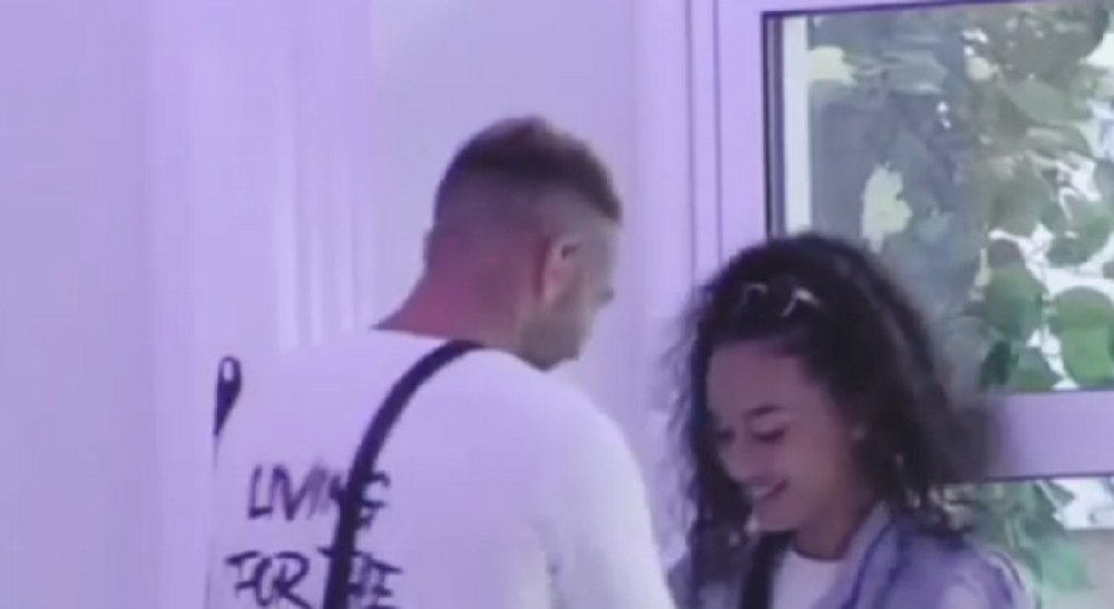 Anđelo ipak neodlučan? Ivana ne sluti šta je zadrugar uradio kada je prišao Pauli!