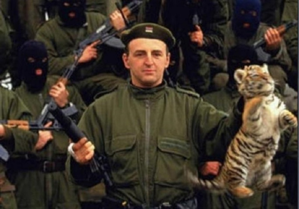 Družio se sa Putinovim Justinom, podgrejana priča da je Ražnatović živ!