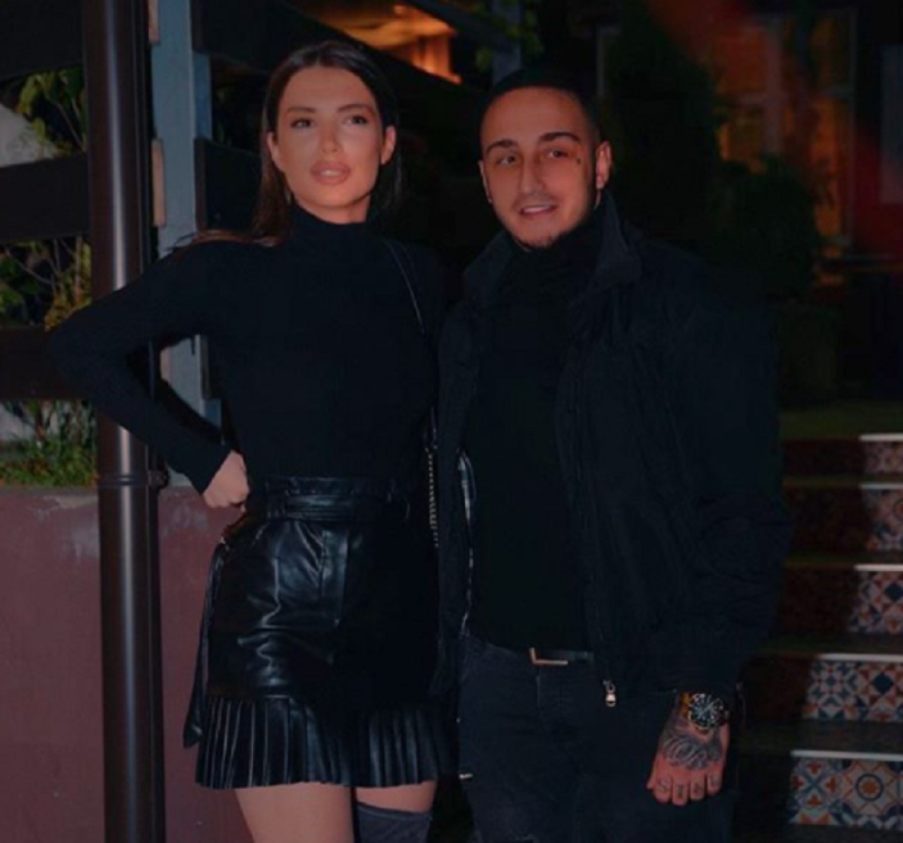 Verenica Vuka Moba pokazala trudnički stomak: Novinarku ništa ne može da spreči da ovo uradi! (FOTO)