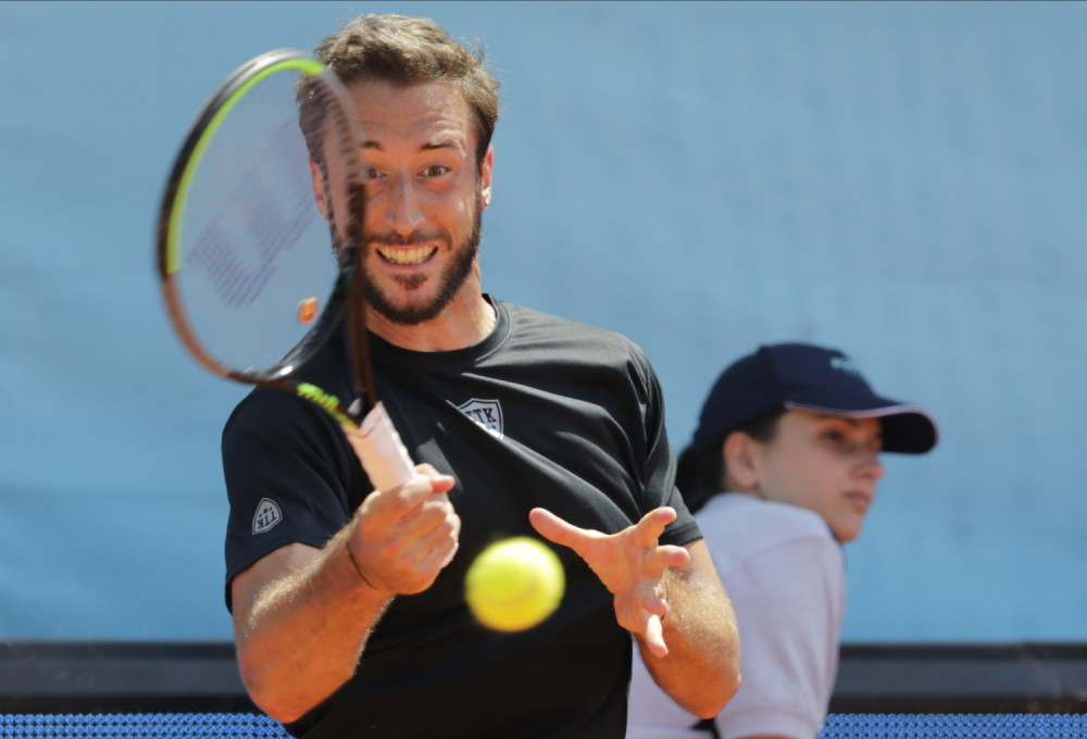 Atomski tenis u Parizu - Srbin eliminisao Srbina!