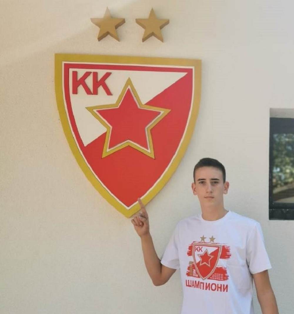 Izabrao Zvezdu pored ponuda iz Španije, Italije, Grčke...