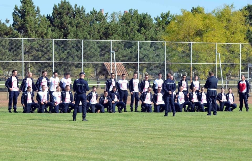 Divan gest polaznika 1. voda upućen komandiru Veselinoviću, ministar Stefanović oduševljen