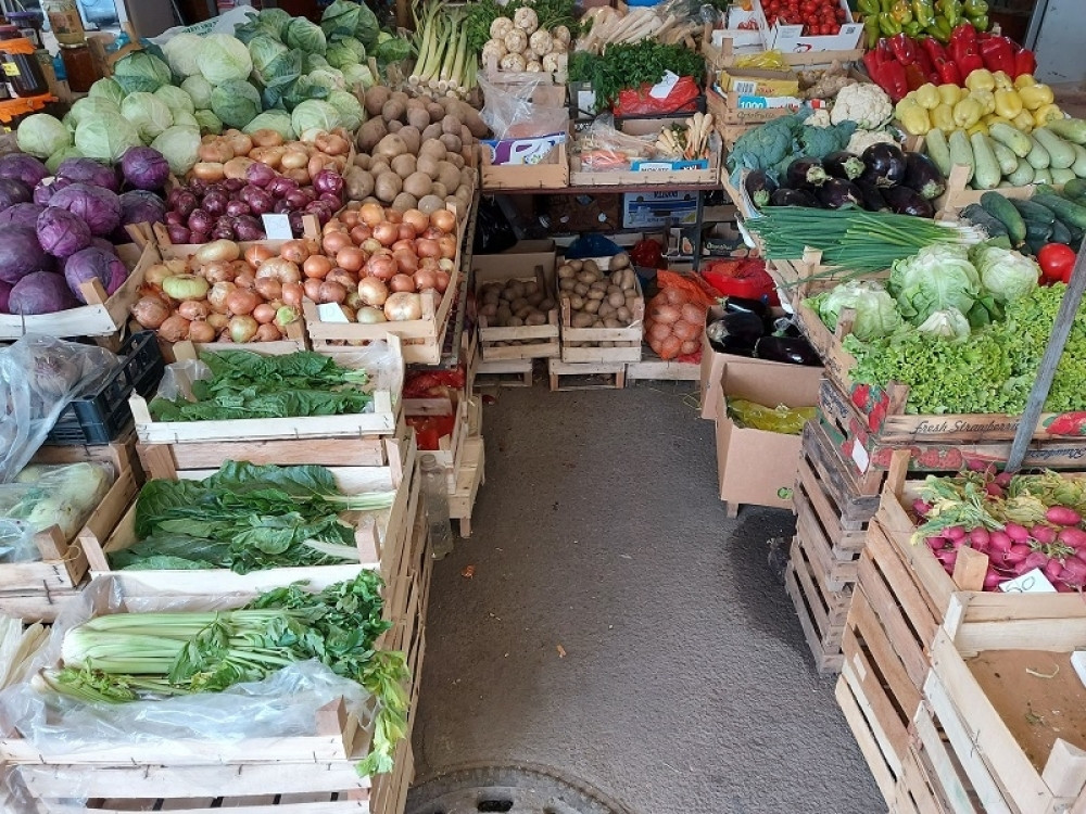 U Srbiji ga ima u izobilju, rodilo je kao nikada do sada, a tržište se GRABI za njim