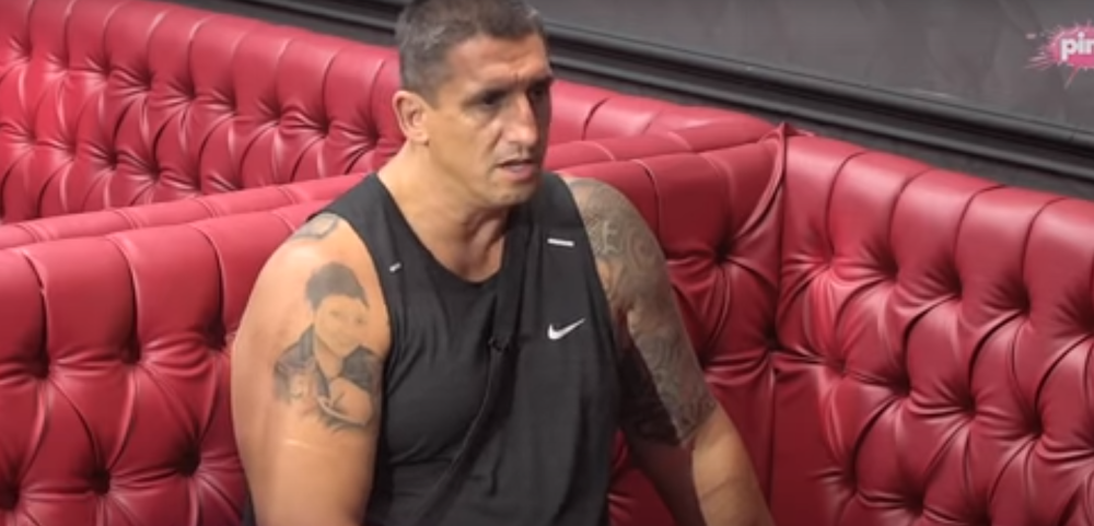 Kristijan glavni akter novog HAOSA u Zadruzi, šutira vrata, ONA ga izbacila iz takta! (VIDEO)