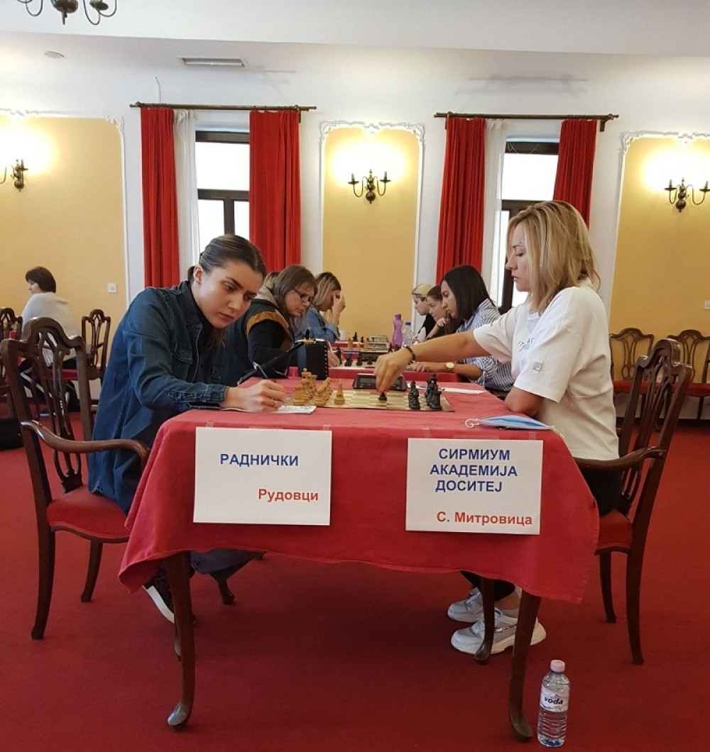 Rad i Jelica nastavljaju niz, Vladimirci i Spartak isto tako u Rumi