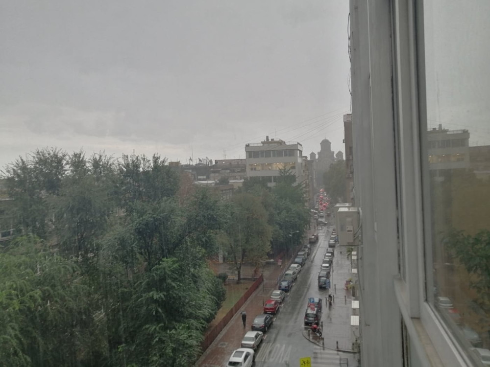 Svi su očekivali lep dan, ali je nevreme stiglo do Srbije!