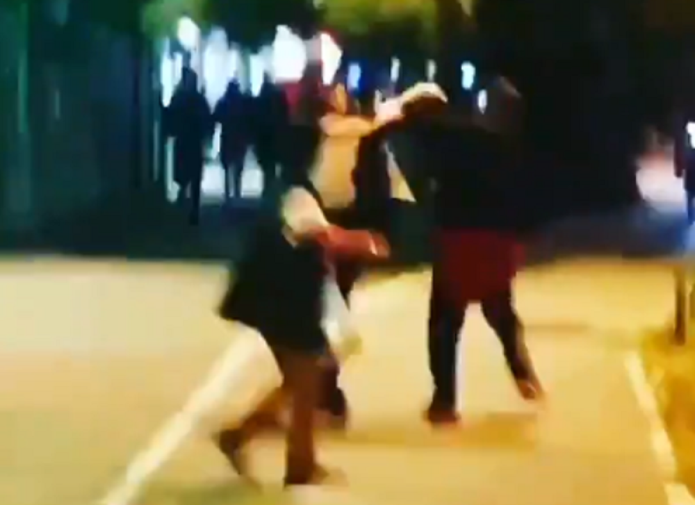 Dve žene uhapšene zbog pokušaja ubistva muškarca u centru Novog Sada (VIDEO)