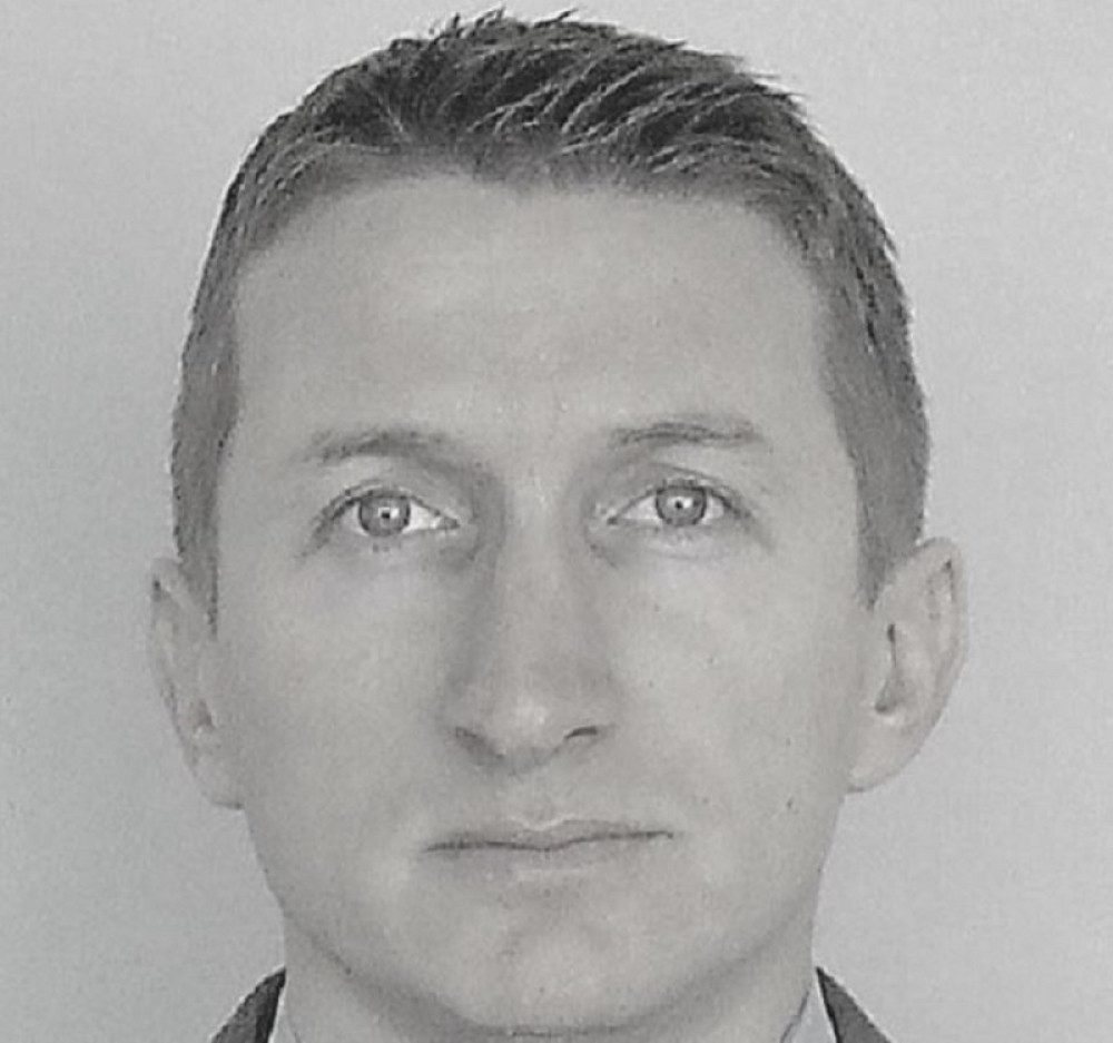 Sahranjen pilot Zvonko Vasiljević, supruzi predata zastava u znak sećanja i večne zahvalnosti otadžbine