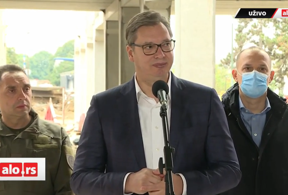 Sraman odgovor novinarke N1 Vučiću! Predsednik hteo da odgovori umesto Lončara, a onda dobio pitanje: "Jeste li vi ministar zdravlja?"