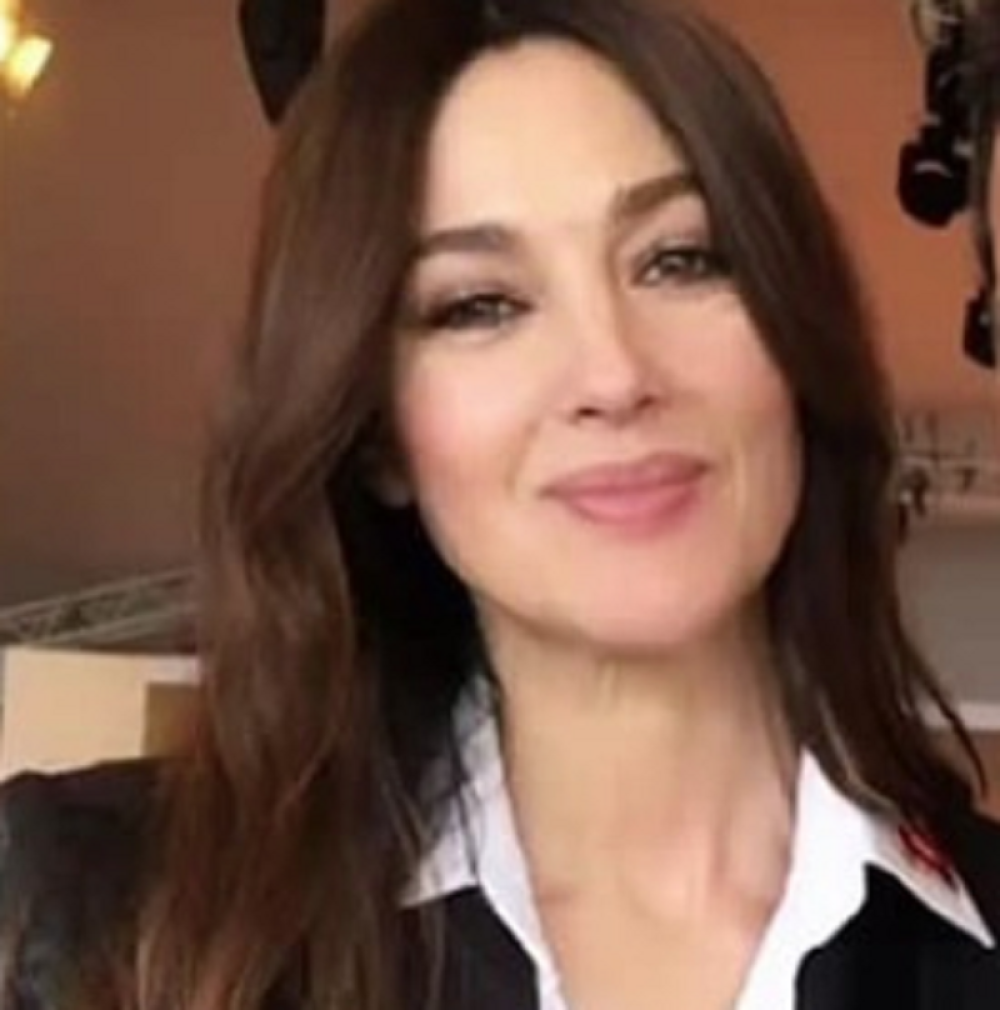 Nazivali su je "ružnim pačetom" a sada je jedna od najlepših glumica na svetu: Ovako je Monika Beluči izgledala kao tinejdžerka! (FOTO)