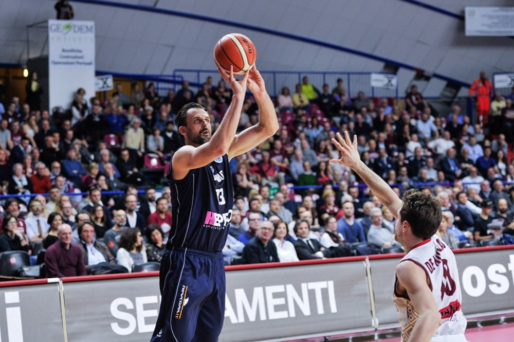 Drama u Hrvatskoj, bivši košarkaš u KOMI!