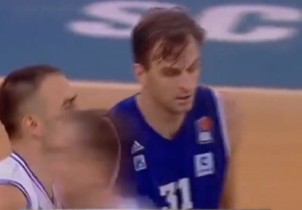 Košarkaš se probudio iz kome