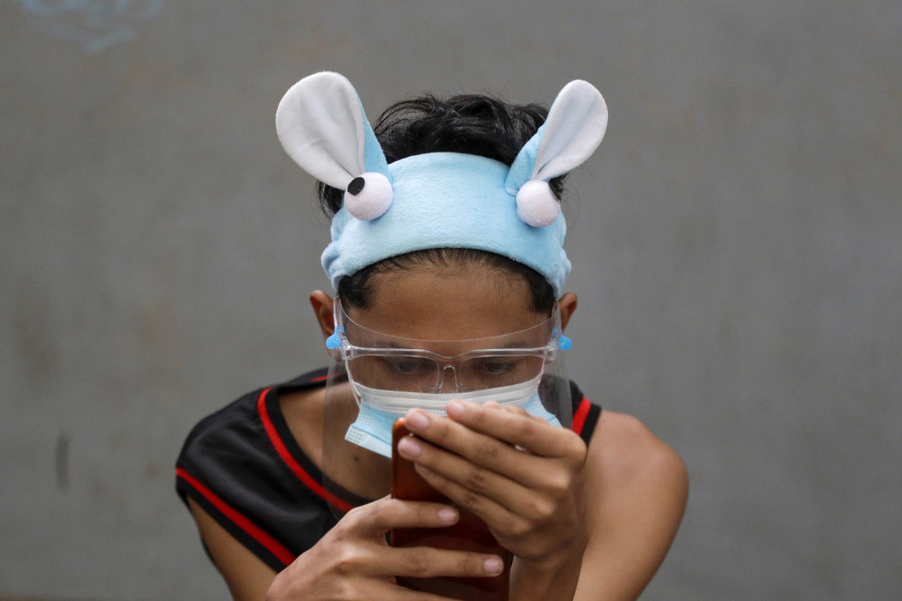 U jednoj evropskoj zemlji je nekoliko stotina hiljada ljudi u karantinu