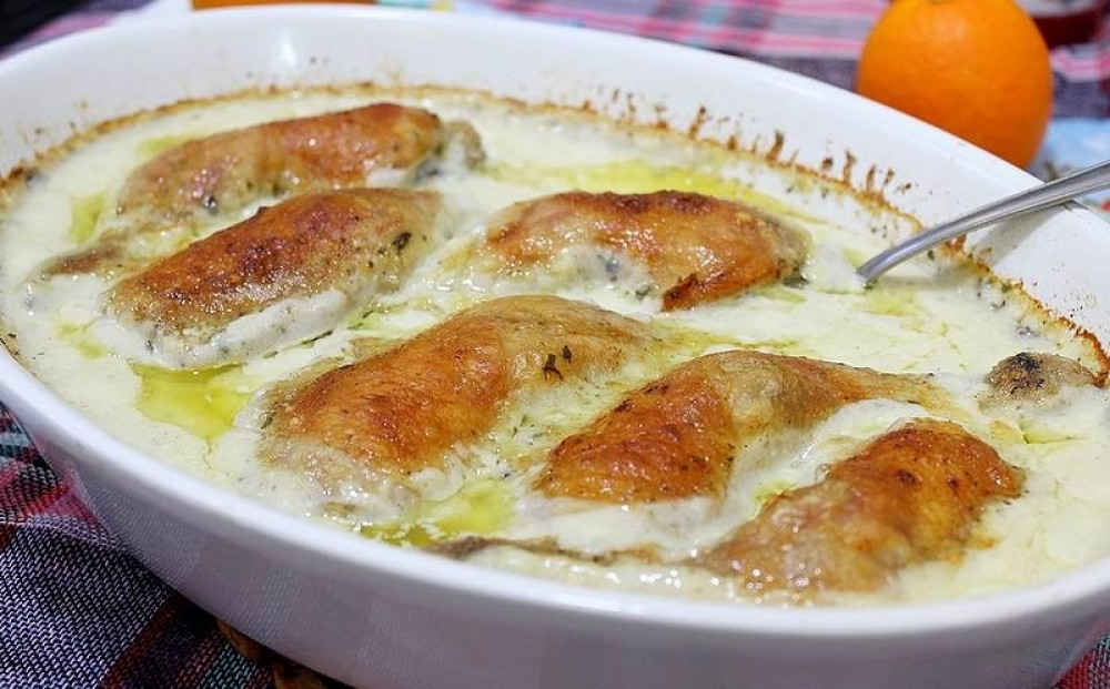 Pileći bataci u sosu, obrok kome se raduju deca