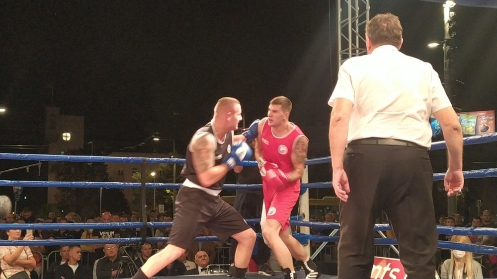 Veletić i Hasanović ukrstili pesnice! (FOTO, VIDEO, GALERIJA)