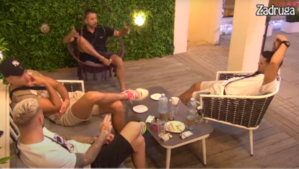 "Pisala mi je po ceo dan!" Anđelo progovorio o porukama sa Natašom, pa otkrio kako ga je JURILA! (VIDEO)