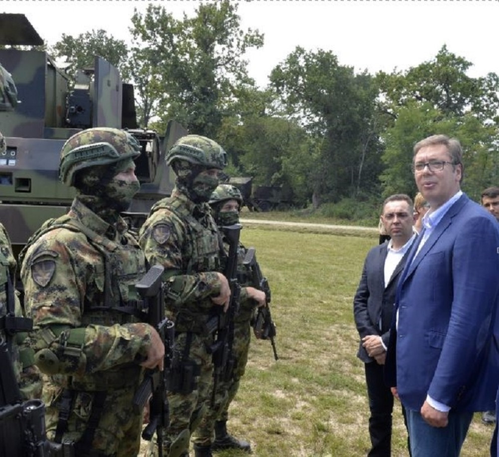 Vučić poslao delegaciju van zemlje, Srbija kupuje najbrutalnije naoružanje današnjice