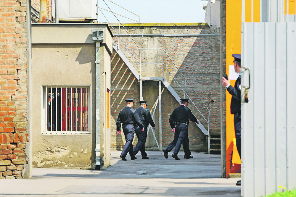 Obesio se Saša Vidović u zatvoru i ostavio oproštajno pismo