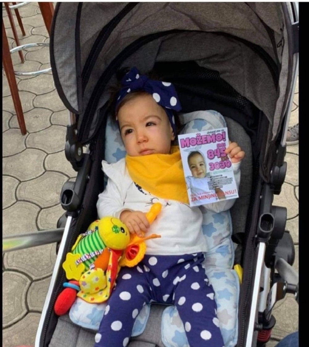 Mala Minja Matić ide na lečenje, roditelji se zahvalili celoj naciji, pa uputili reči koje greju srca (FOTO)