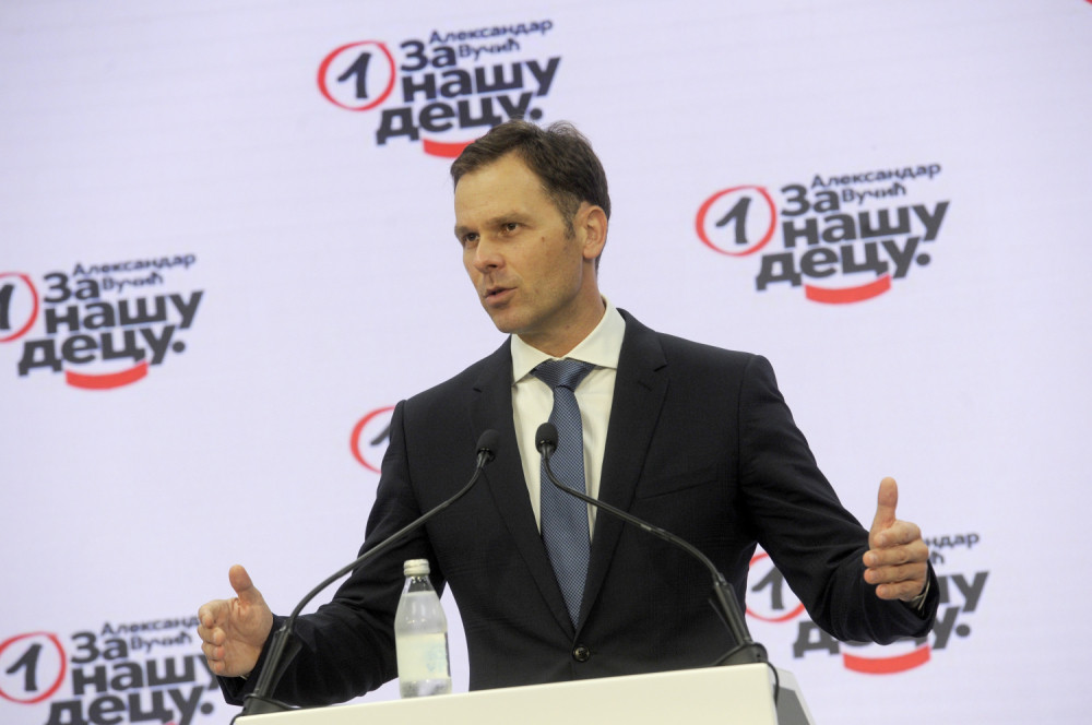 Ministar finansija najavio sjajne vesti: Veće plate od 1. januara