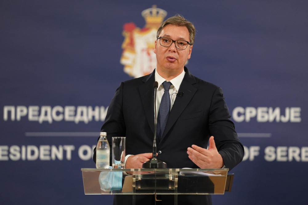 Zašto je Vučić dežurni krivac?!