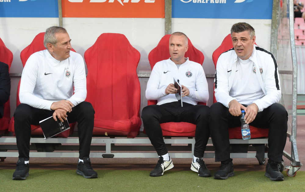 Do juče na klupi Partizana, a sada je preuzeo "meraklije"