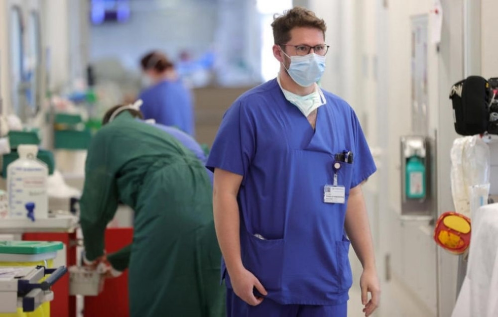 Evropska zemlja apeluje: "Zdravstveni sistem je pred pucanjem"