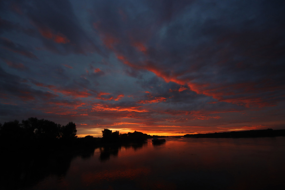 Meteorolozi upozorili, čudne promene na nebu, temperature od 0 do -4!