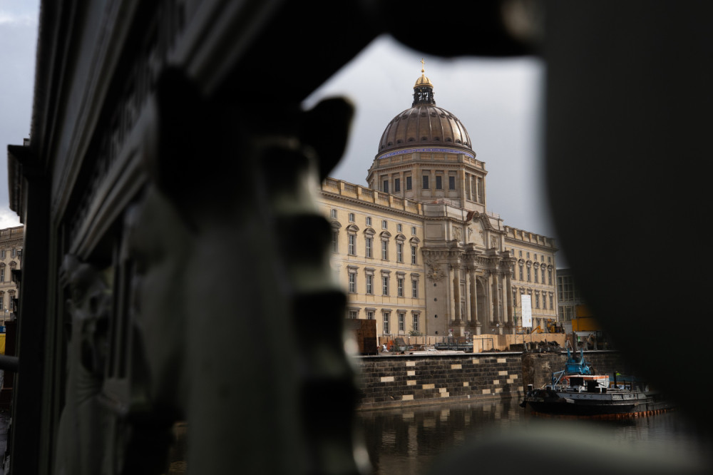 Evropska zemlja se "častila" teretom većim od 300 milijardi evra!