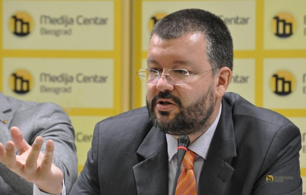 Hoće da proteraju i obesprave srpski narod, Republika Srpska na udaru: Istoričar Čedomir Antić otkriva pozadinu Bakirovog ekstremnog rasizma