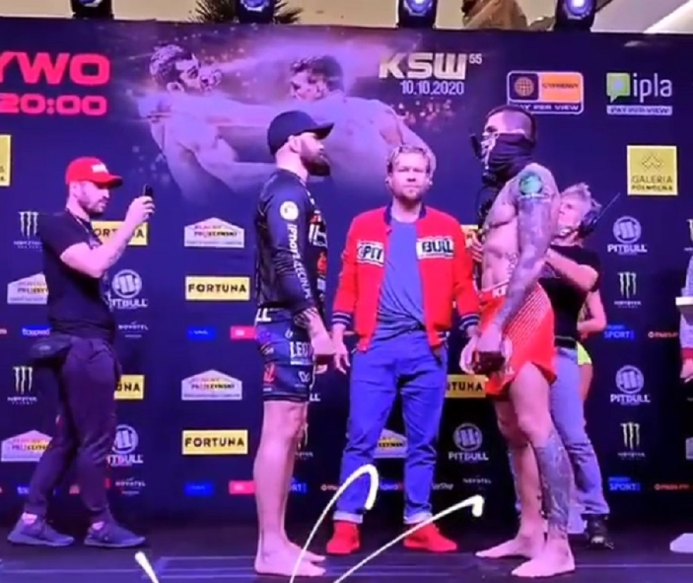 Džoker streljao pogledom rivala, čeka nas spektakl!